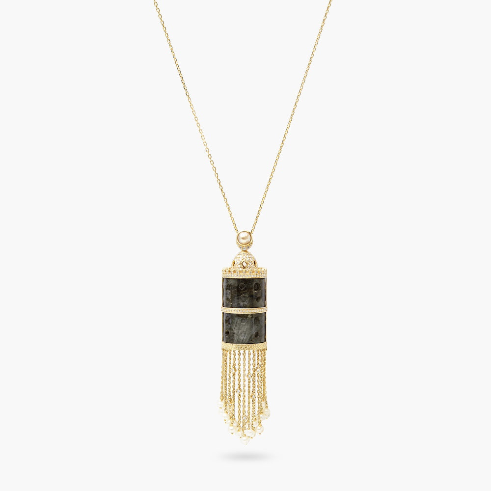 Qasr Al Hosn Labradorite Necklace
